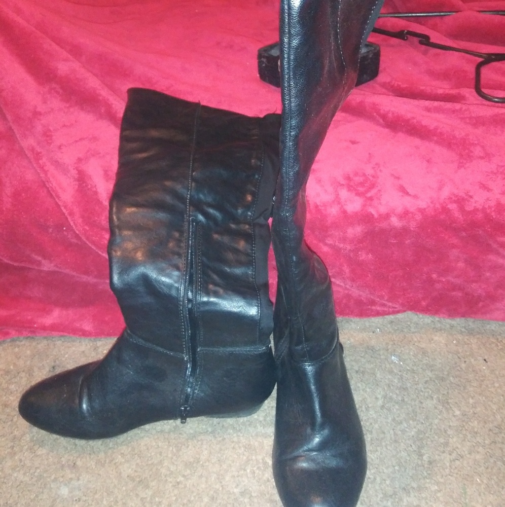 Daneilla knee high boots